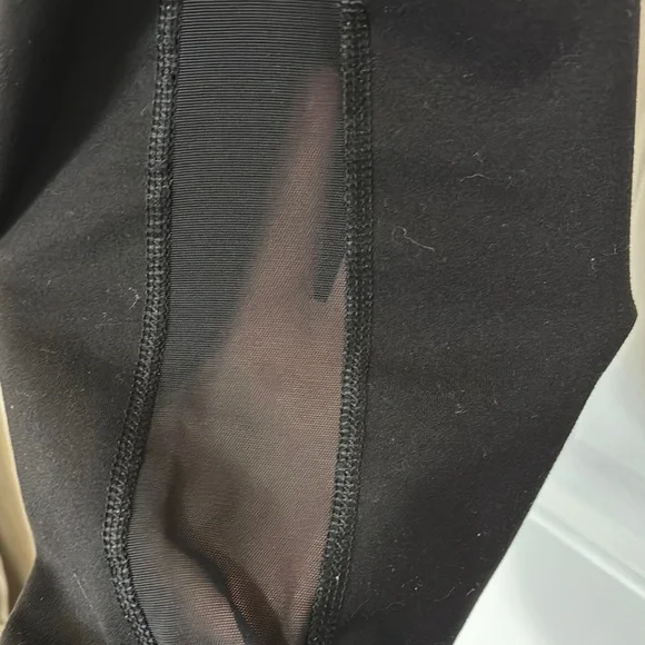 Old Navy Black Leggings - Picture 4 of 5